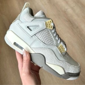 Air Jordan 4 Retro SE